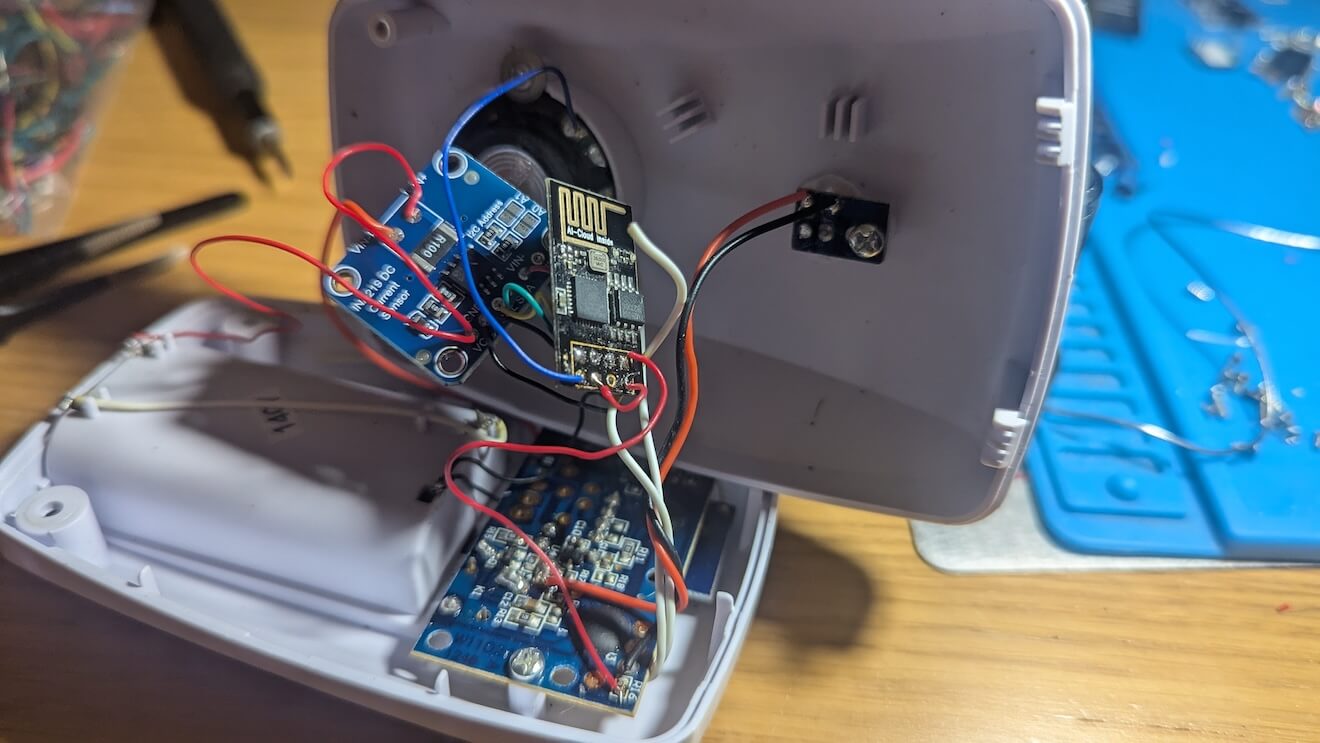 Making a dumb doorbell smart [blog]